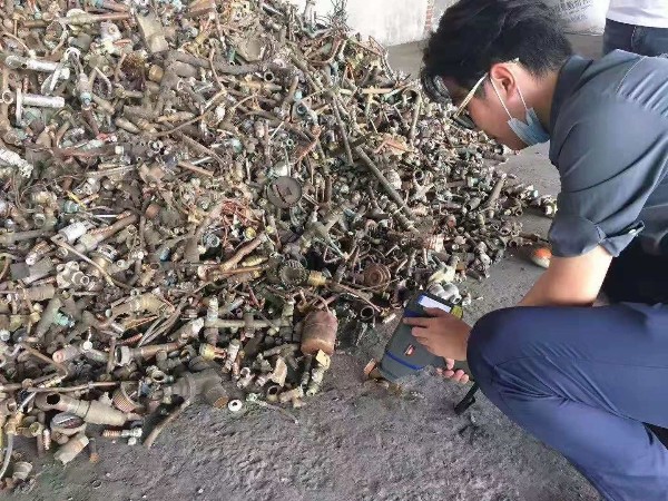 手持式合金分析儀在金屬回收中的應(yīng)用成功方案